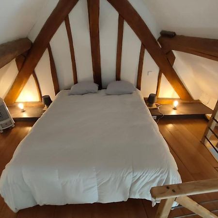Le Ptit Loft Villa Brechamps Exterior photo